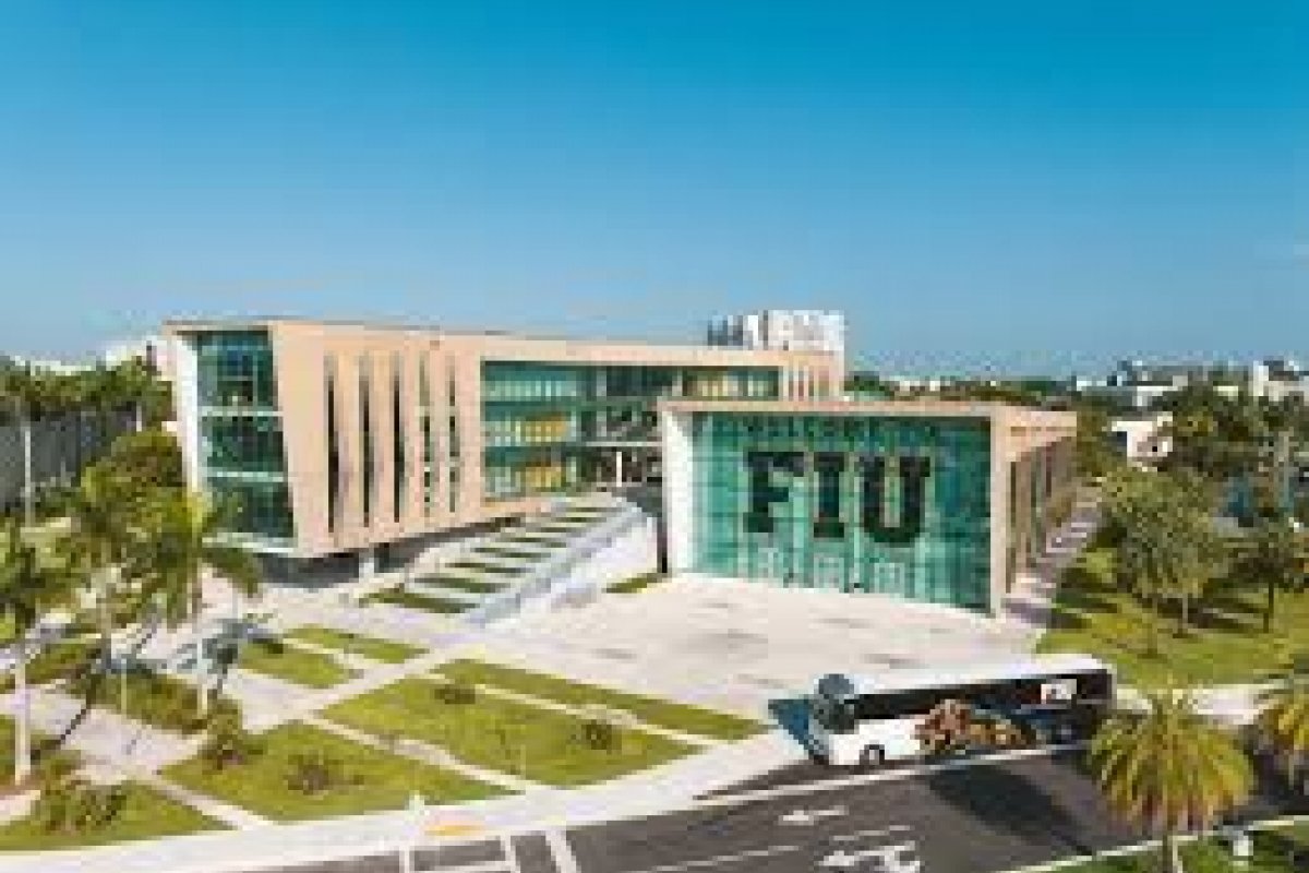 Miami se consolida como destino universitário e figura entre as melhores cidades dos EUA para estudantes!