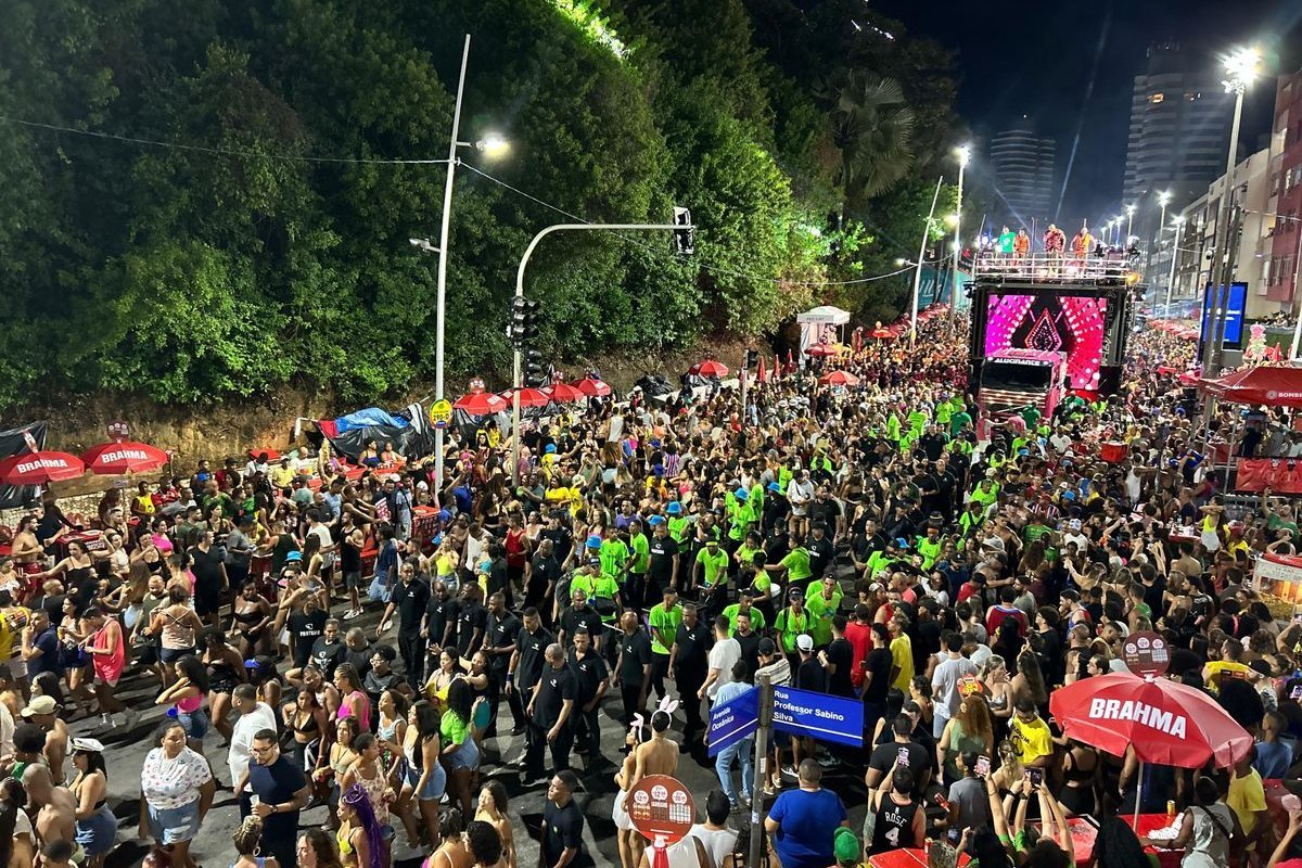 Moradores de áreas de restrição do Carnaval têm 10 dias para cadastrar veículos