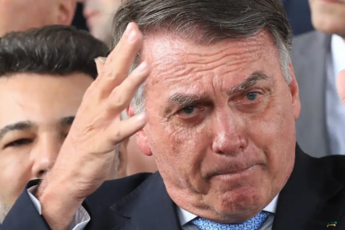 Defensoria do DF aponta más condições para idosos na Papuda, que pode receber Bolsonaro em outra ala