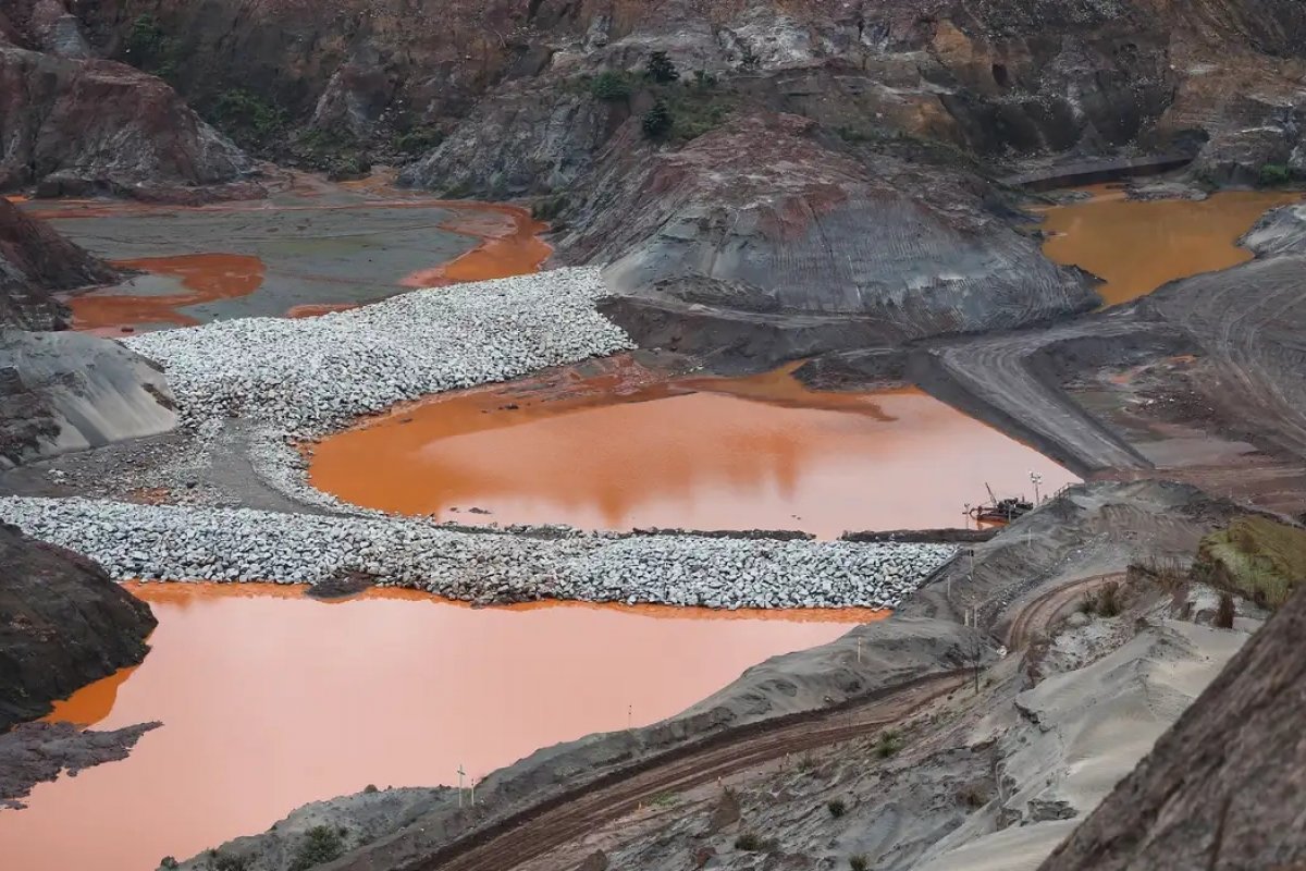 Justiça inglesa condena mineradora BHP por rompimento da barragem de Mariana