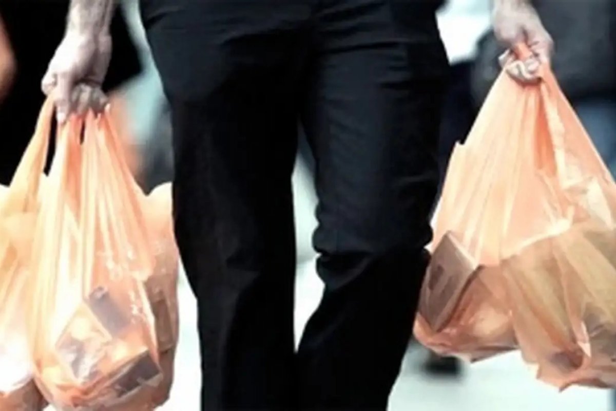 Comércio de Feira de Santana tem 180 dias para se adequar à nova regra sobre o uso de sacolas plásticas não recicláveis