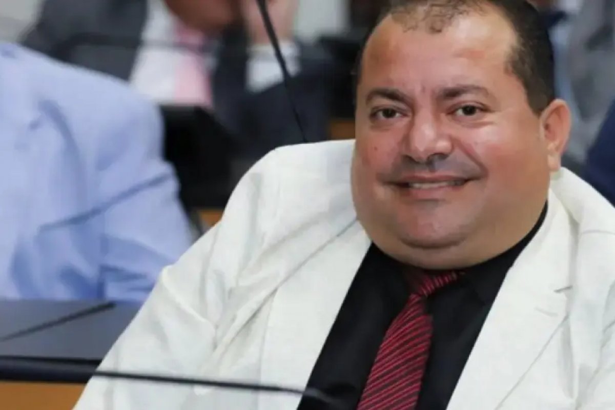 Deputado estadual que deixou base de Jerônimo para apoiar ACM Neto já foi preso em operação da PF 