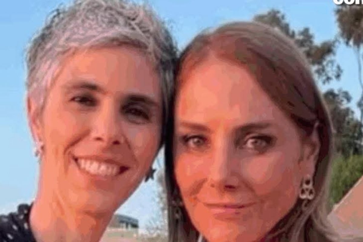 Atriz Heloísa Périssé vive relacionamento com diretora de TV!