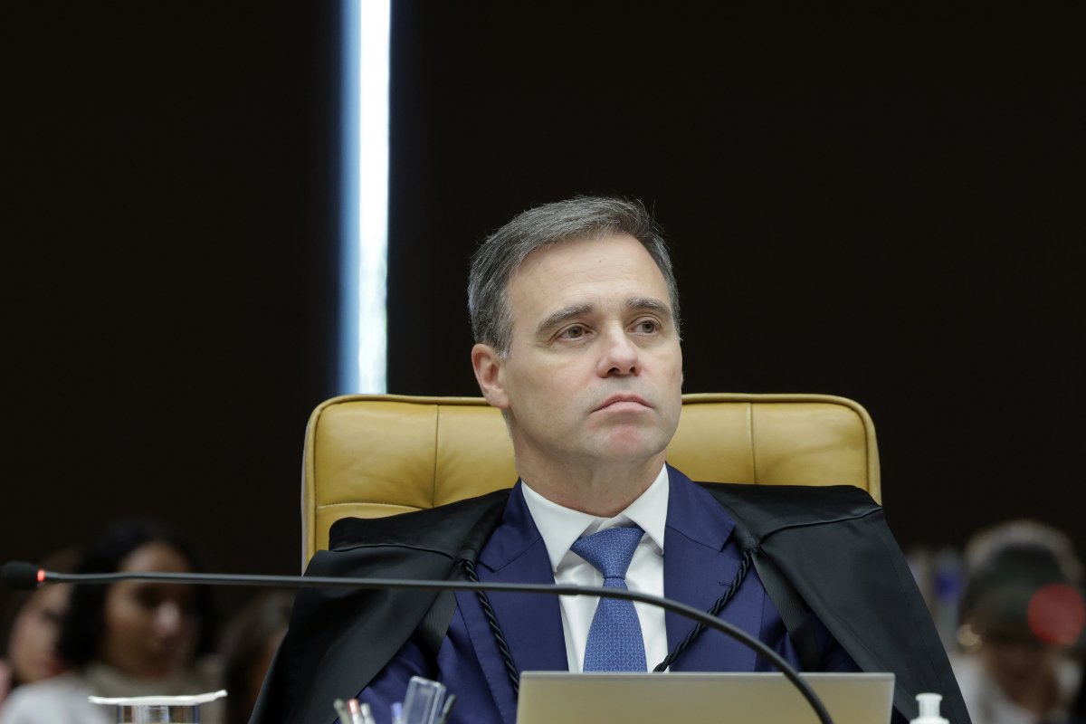  André Mendonça parabeniza Jorge Messias por indicação ao STF e promete apoio em diálogo com o Senado