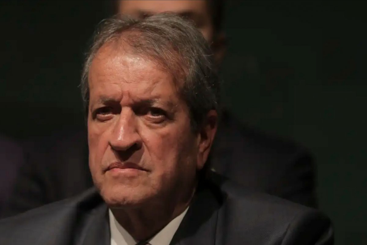 Bancada do PL se reúne com Valdemar após prisão de Bolsonaro para definir estratégias políticas 