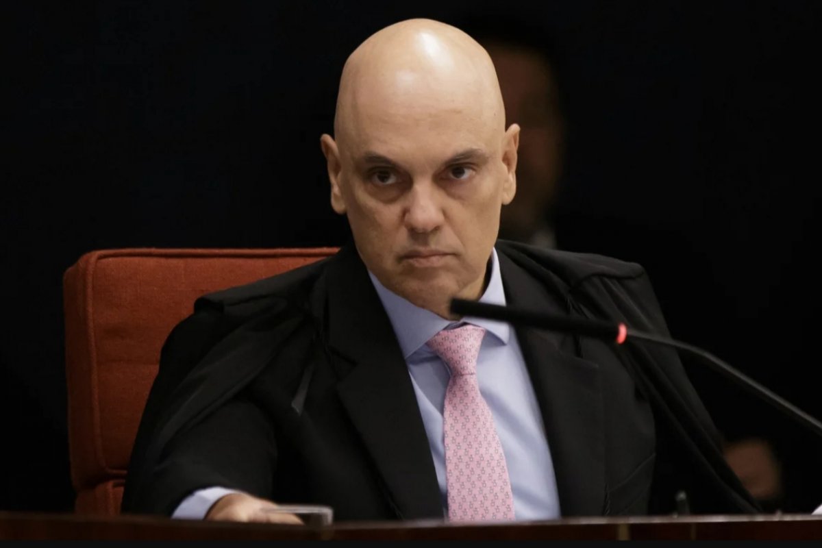 Moraes nega devolver armas e R$30 mil a preso por envolvimento na morte de Marielle