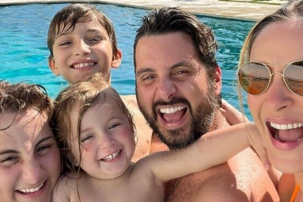 Claudia Leitte sobre criar os filhos fora do Brasil: ‘Melhor coisa que eu fiz’! 