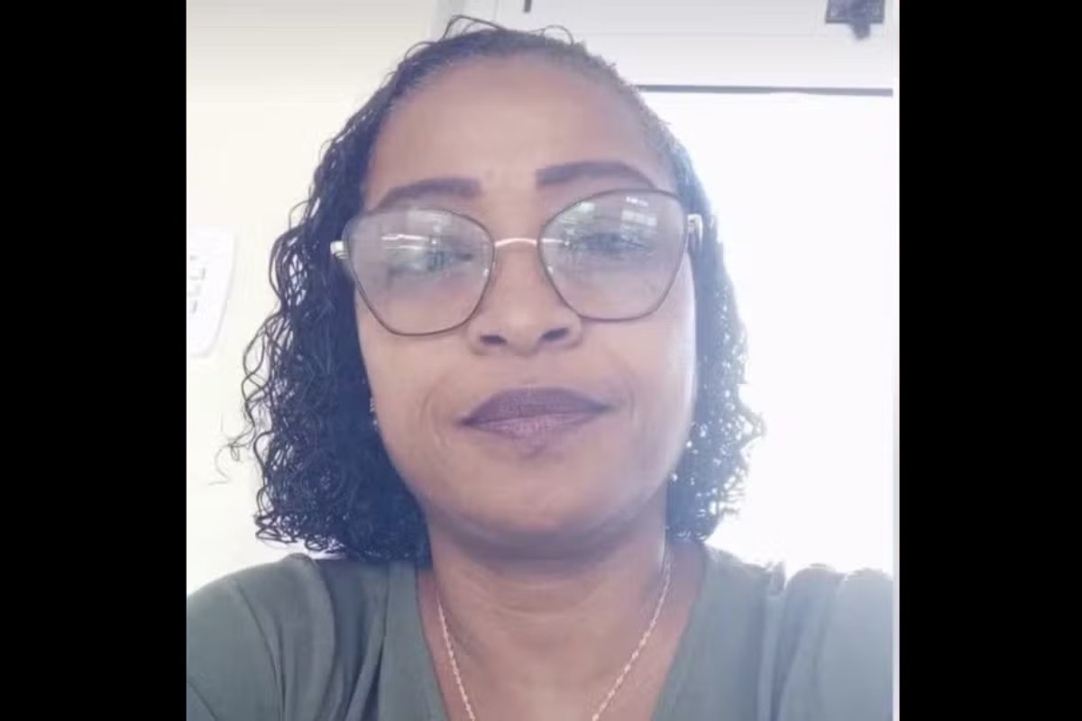 Professora é vítima de feminicídio dentro da própria casa na Bahia