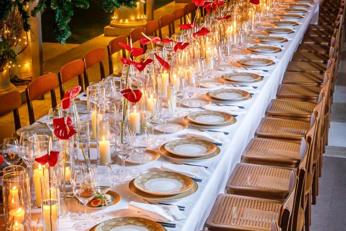 Trousseau celebra a chegada das festas e a importância dos laços familiares com jantar intimista em São Paulo! 