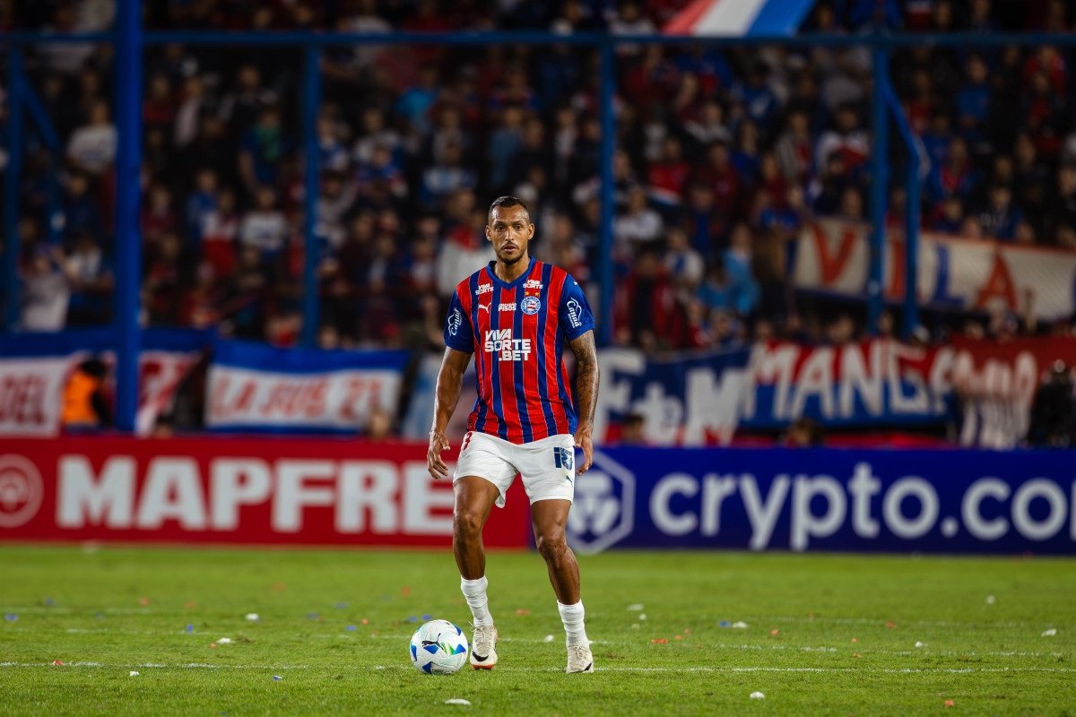 Bahia anuncia renovação de contrato de David Duarte; confira novo vínculo 