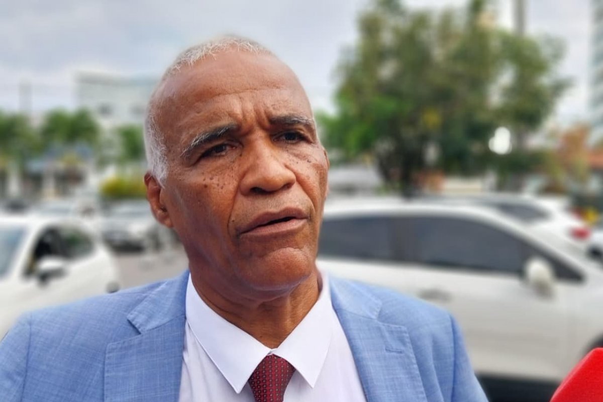 Vídeo: "Eu não tenho como votar contra anistia", afirma deputado Pastor Sargento Isidório sobre PL da Anistia