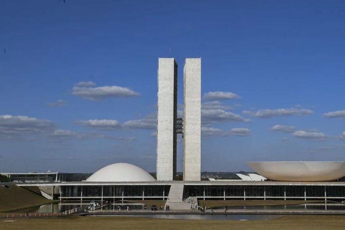 Licenciamento da LDO deve ser votado na CMO na terça-feira (2)