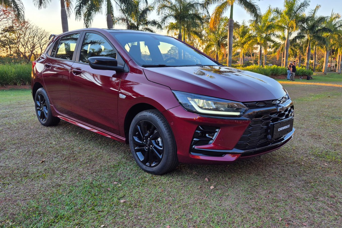 Chevrolet Onix pode ser o carro mais vendido em novembro de 2025