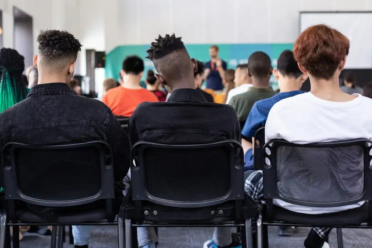Pé-de-Meia: nascidos em novembro e dezembro recebem 9ª parcela