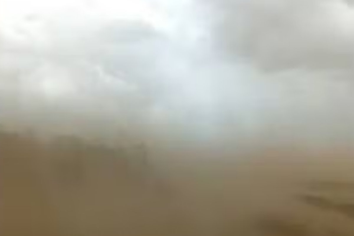 Vídeo: redemoinho e tempestade de areia atingem cidade de Barreiras