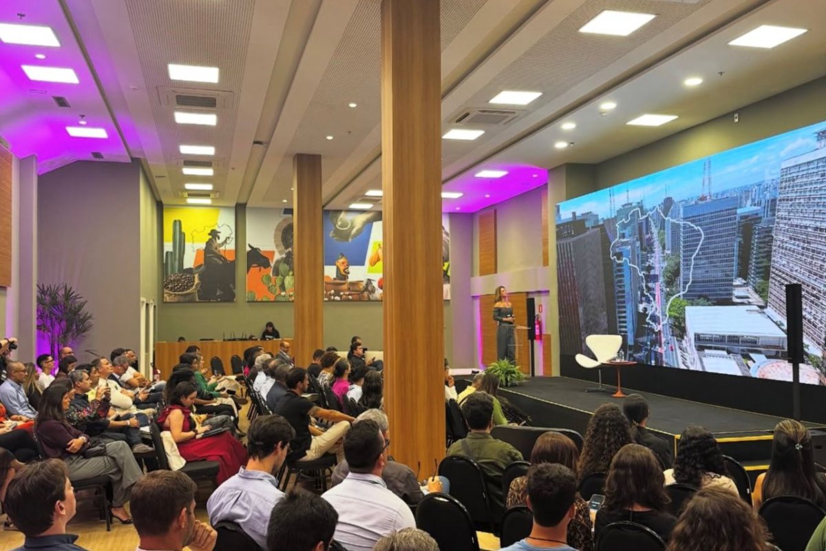 Sucesso: Hub LightHouse encerra 2025 com mais de 20 eventos e quase 2 mil participantes!   