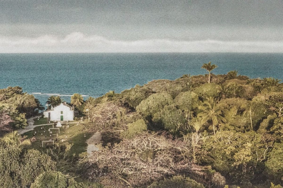 Trancoso recebe exposição Sul da Bahia, de Cássio Vasconcellos! 