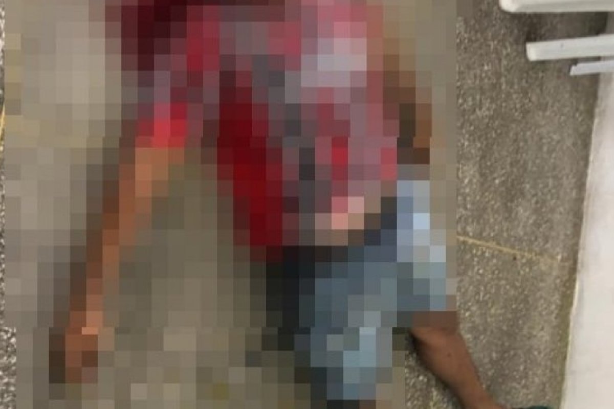 Homem é morto dentro de um restaurante em Feira de Santana