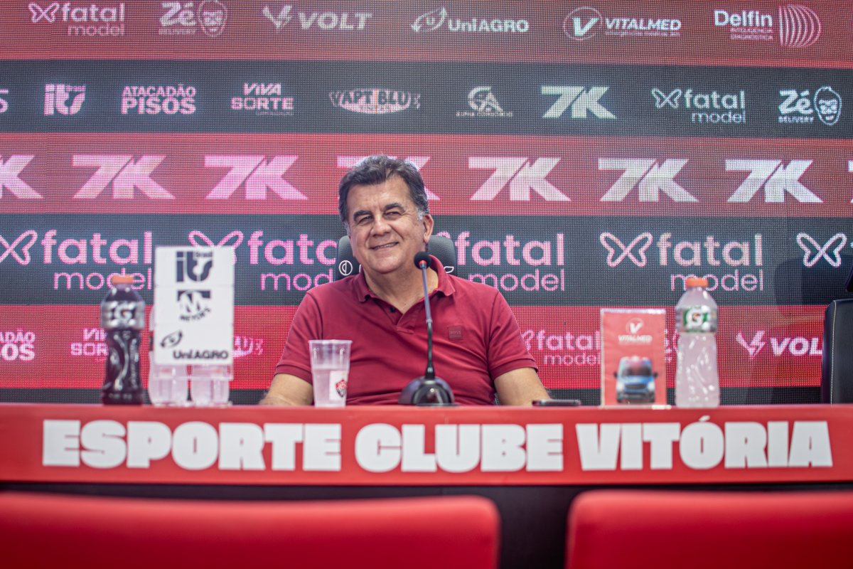 Vídeo: Fábio Mota provoca Bahia e afirma que Vitória é único nordestino na Série A: 'O outro é da Inglaterra'