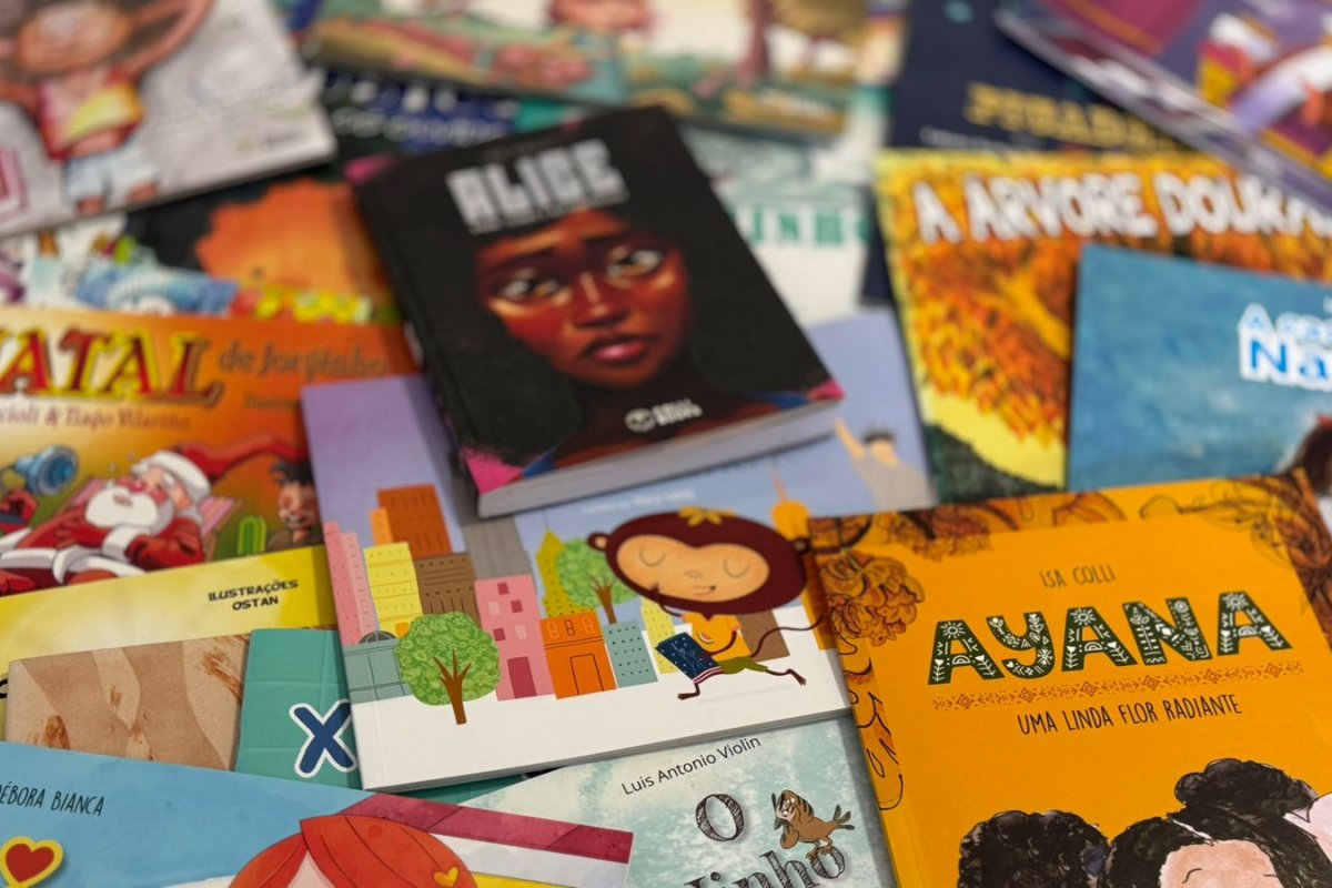 Dicas de livros para presentear as crianças neste Natal!