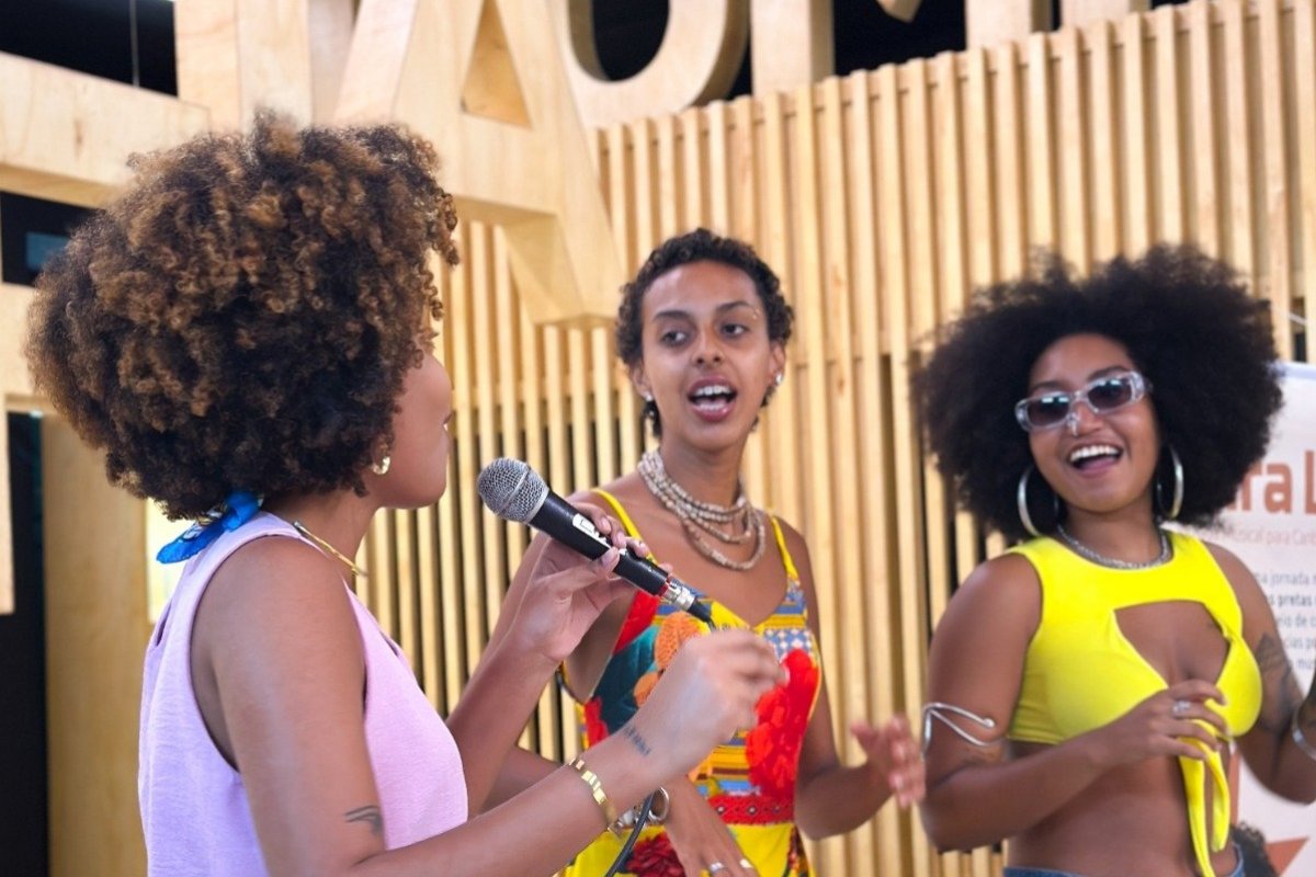 Mira Lab abre inscrições para formação gratuita de cantoras pretas independentes em Salvador