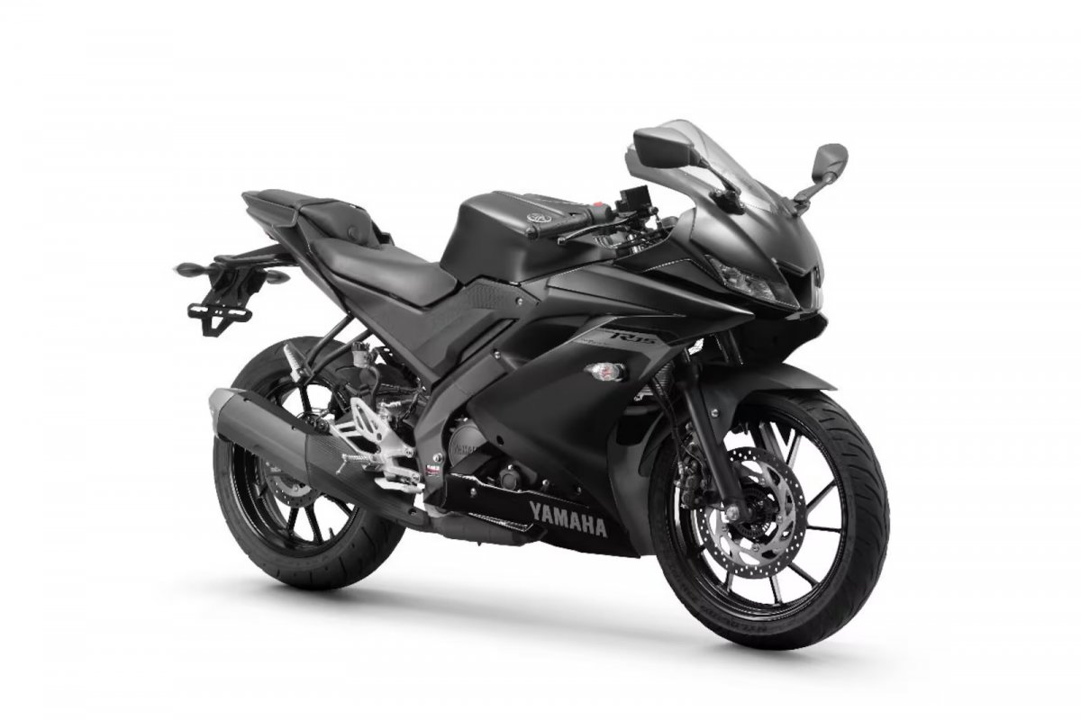 Yamaha lança R15 ABS 2026 com novas cores 