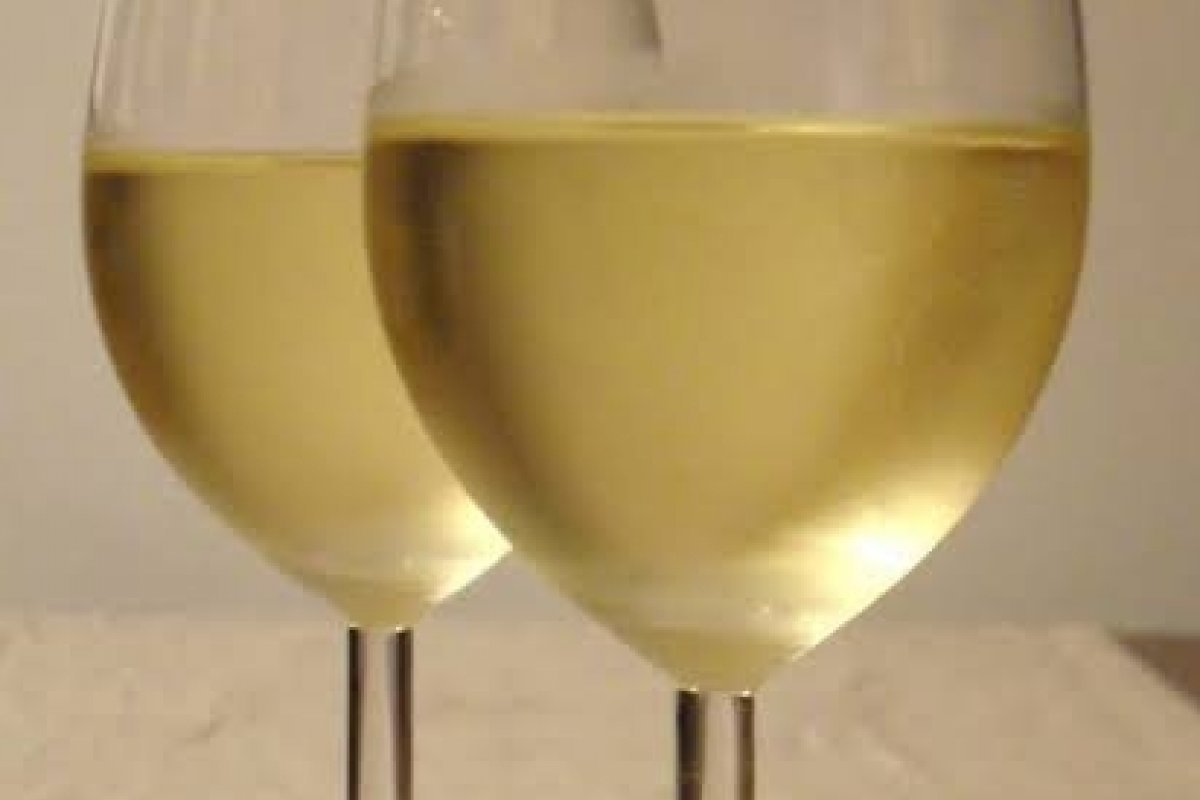 Vinho brasileiro de 38 reais ganha  medalha de ouro na Europa 
