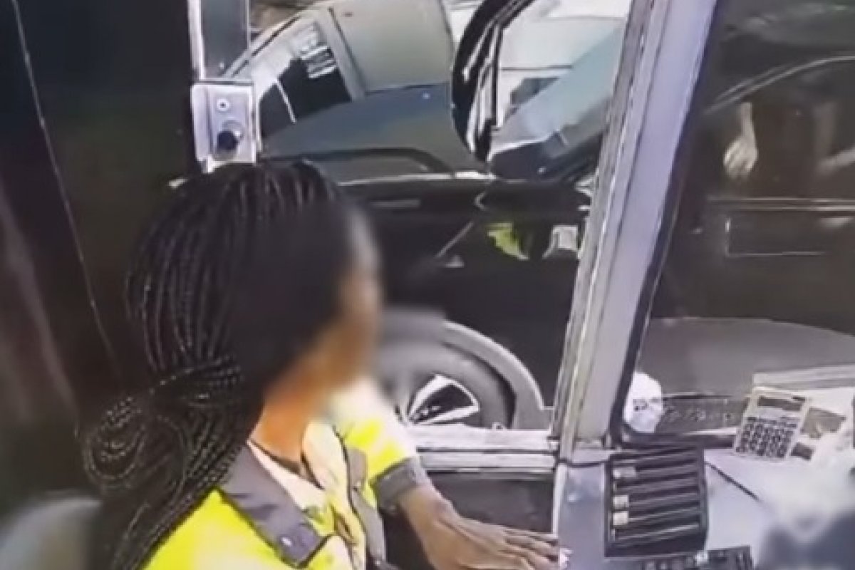 Vídeo: Após registro em câmera de segurança, morte em rodovia de Minas passa a ser investigada como feminicídio