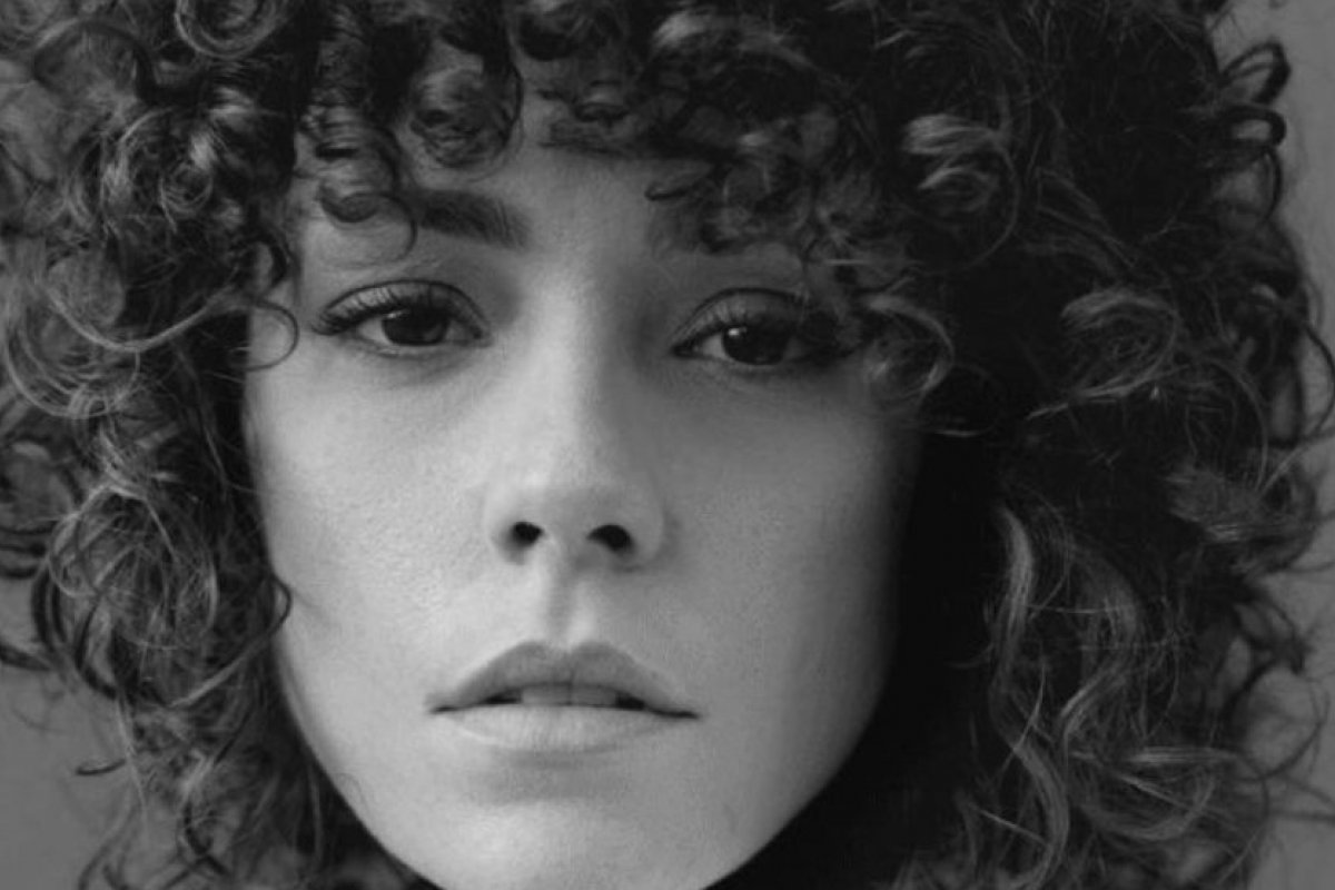 Estrela da Giorgio Armani, top model baiana Ágatha Borges volta a Salvador para masterclass com novos talentos!