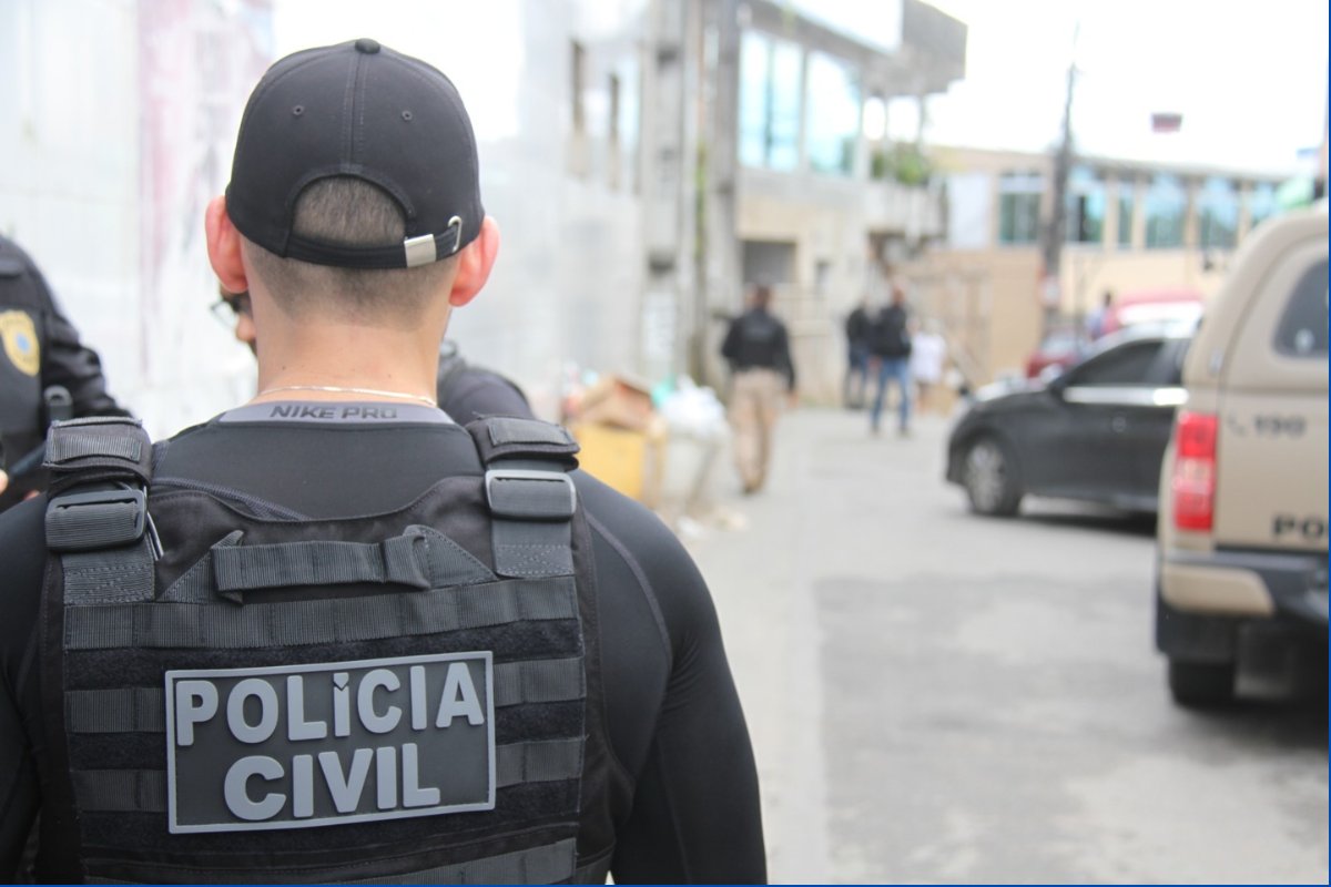 Suspeito de abusar sexualmente da própria filha é preso em Feira de Santana