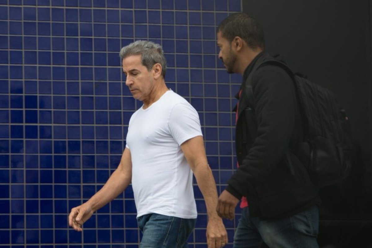 "A corrupção é uma pandemia universal", diz ex-senador Luiz Estevão preso por corrupção 