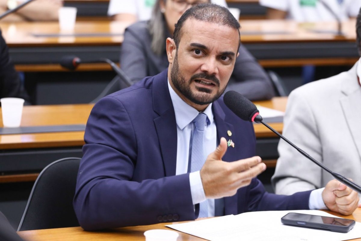 Capitão Alden critica operação da PF contra aliados bolsonaristas: “Instrumento de pressão política”