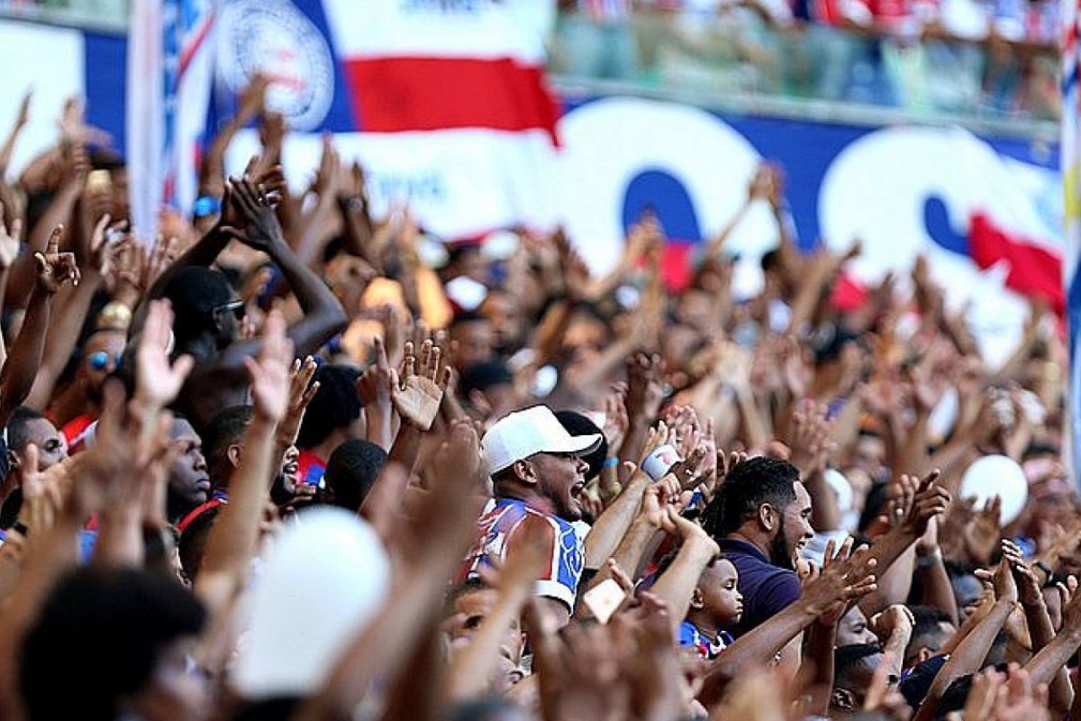 Bellintani reclama de inadimplência e quer 50 mil sócios no Bahia antes do Brasileirão 