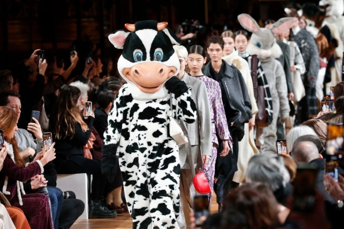 Grifes abordam problemas ambientais na Paris Fashion Week 