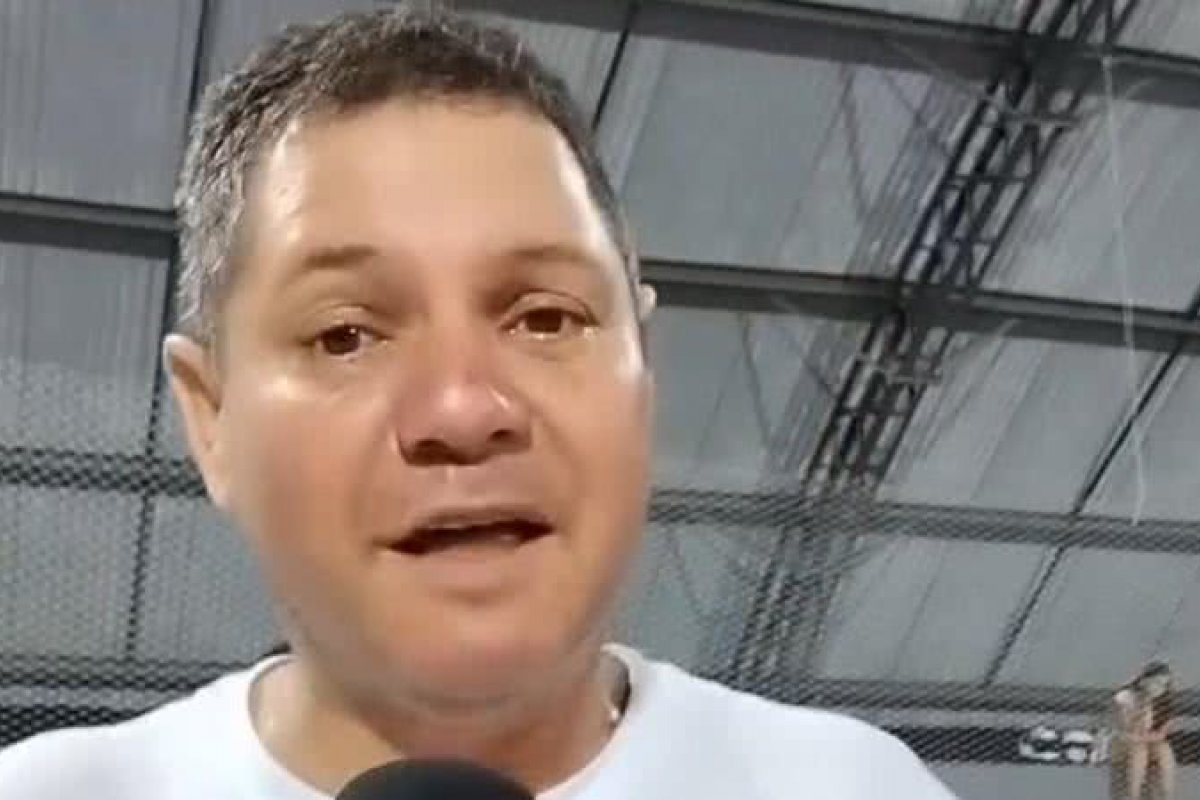 Vereador do MDB faz uso político do SUS e anuncia “intermediação” para marcação de consultas e exames na Bahia