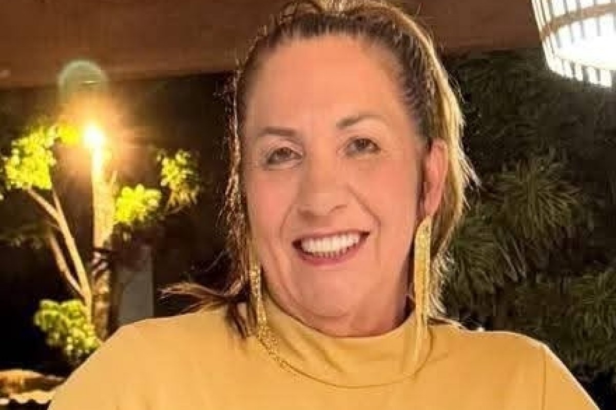 Olha ela! Após término do relacionamento com Danilo Sanfoneiro, Margareth Serrão passou a virada de ano na Bahia!