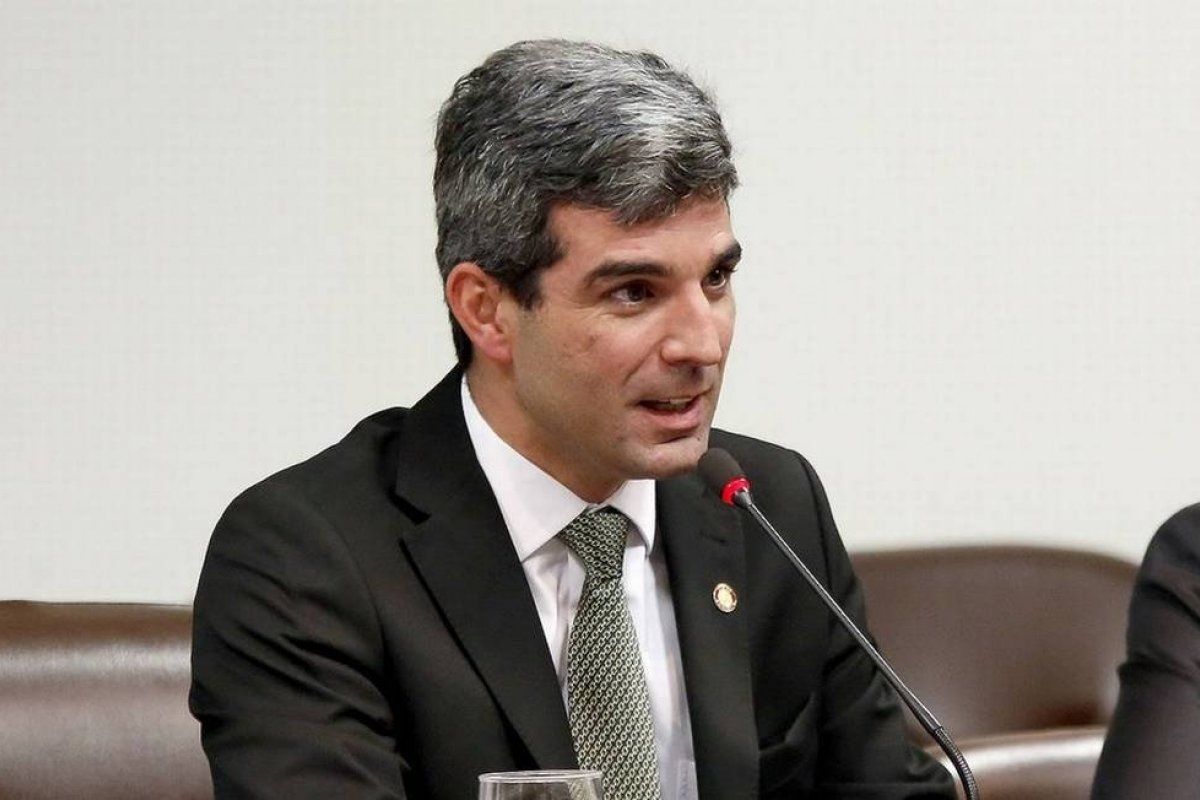 Advogado acusado de corrupção no caso JBS dá aula sobre Lei Anticorrupção