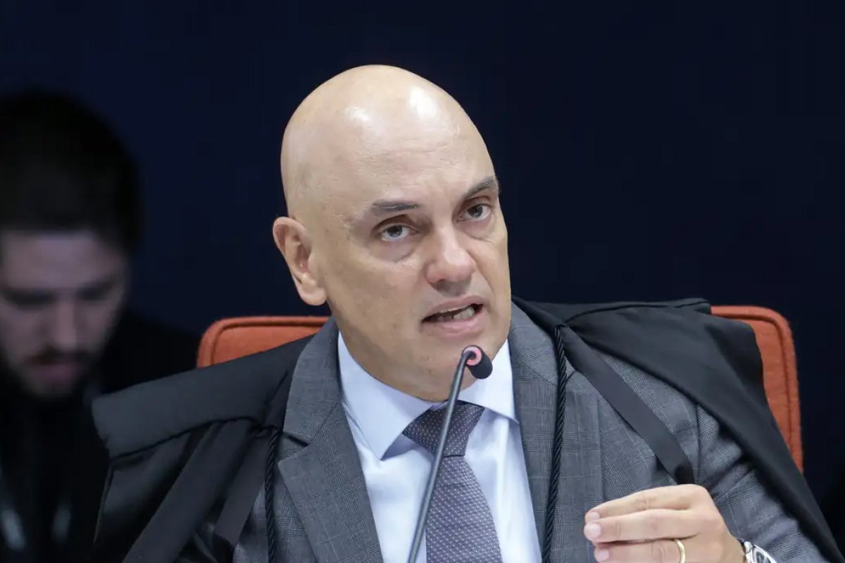Moraes suspende decisão do Conselho Federal de Medicina de abrir sindicância para apurar atendimento médico a Bolsonaro