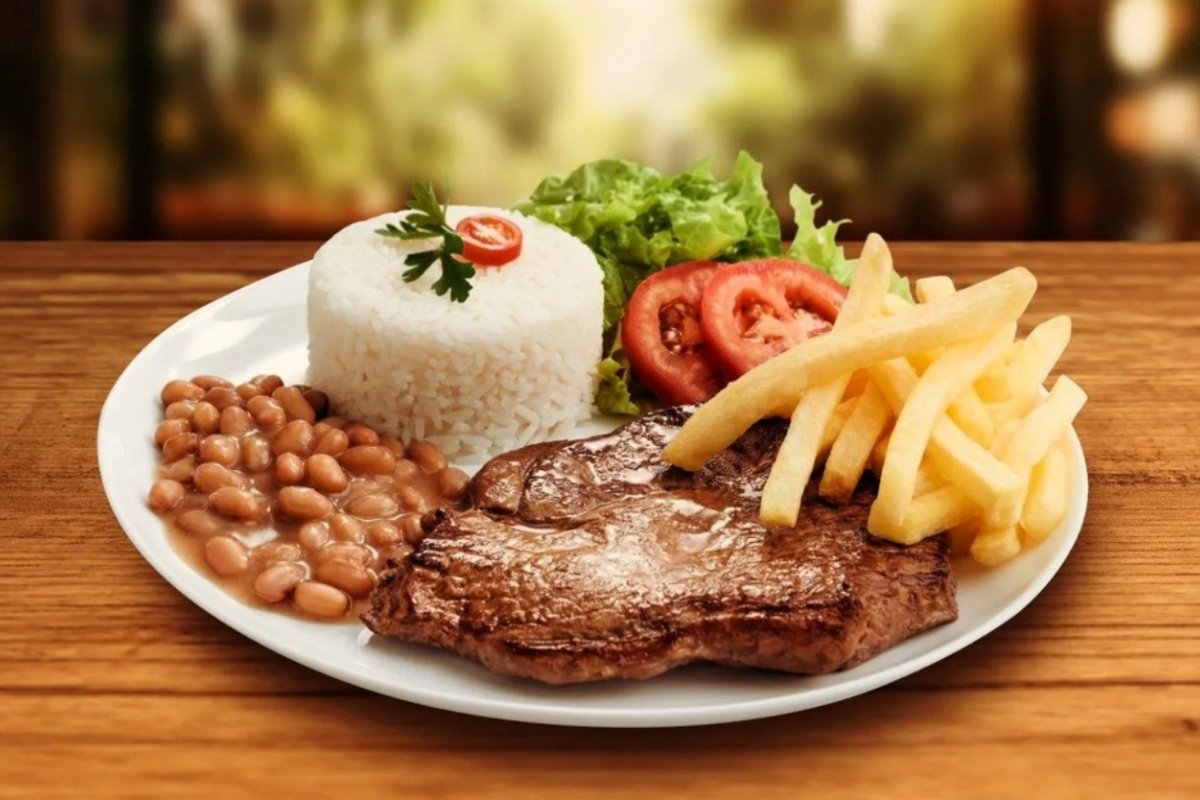 Alimentos básicos do prato brasileiro tem quedas expressivas de preços; confira 