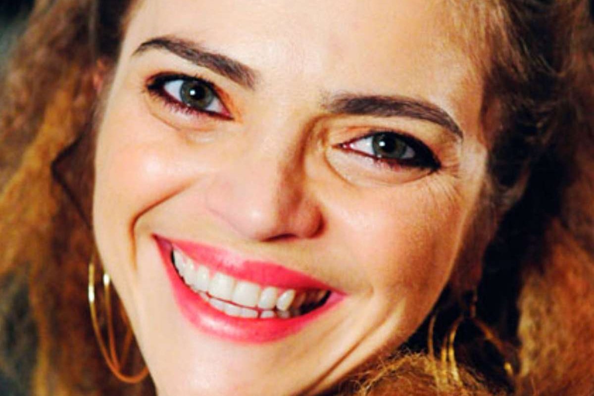 Titina Medeiros: entenda sobre o câncer de pâncreas, doença que causou a morte da atriz aos 48 anos!