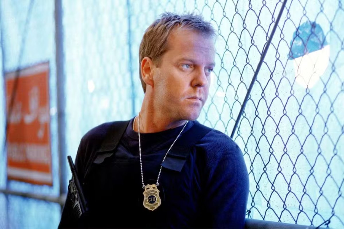 Kiefer Sutherland é preso acusado de agredir motorista por aplicativo nos EUA