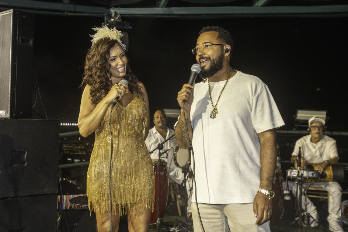 Cantora Karinah lança clipe da música 'Ripiei' e celebra com roda de samba no Rio de Janeiro
