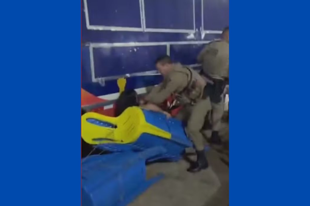 Mulher é agredida por PM durante pré-cavalgada no sudoeste da Bahia 