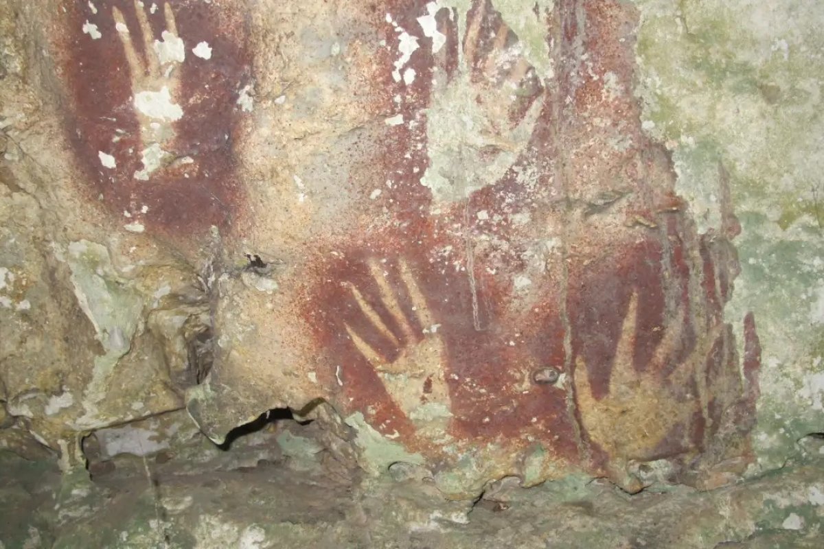 Arte rupestre mais antiga do mundo é encontrada na Indonésia