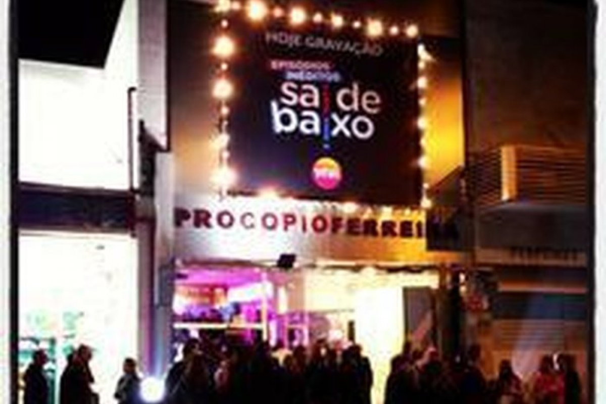 Após 77 anos de história, famoso teatro será demolido!   