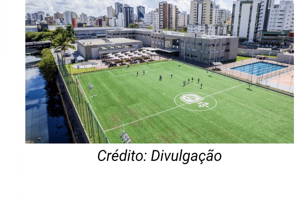 Programa oferece bolsas integrais para formação internacional na Land School! 