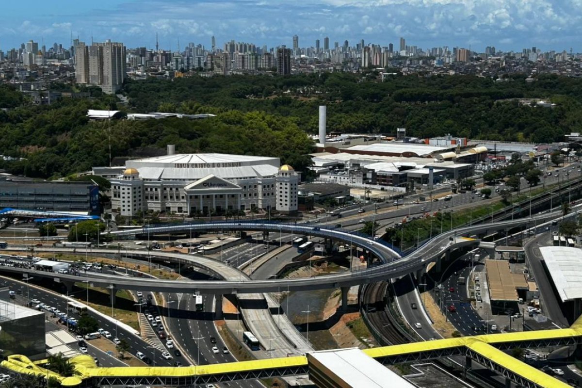 Prefeitura inaugura viaduto na região do Iguatemi, em Salvador: 'vai possibilitar melhor deslocamento', avalia secretário de Mobilidade