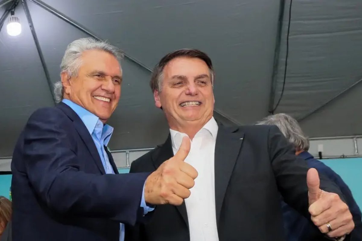 Vídeo: Bolsonaro viu com "bons olhos" ida de Caiado para o PSD, afirma Tarcísio