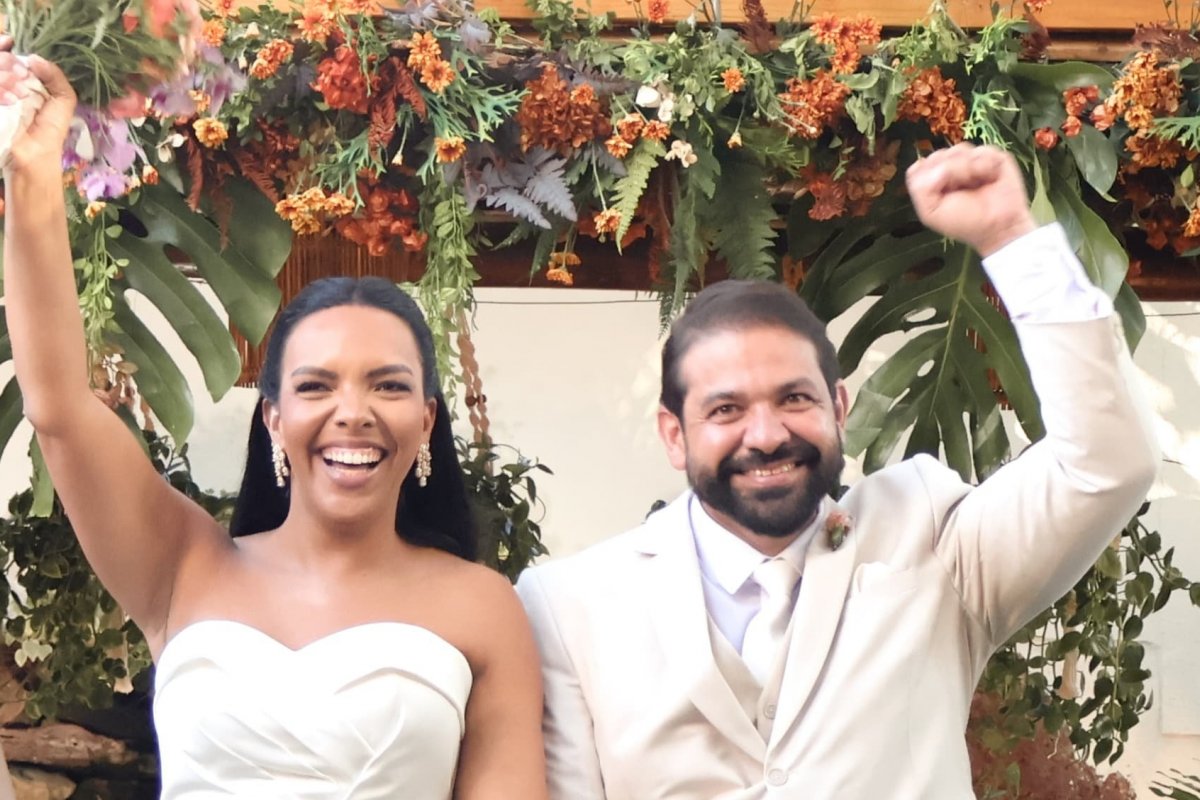 Jamile Miranda e Matheus Santana se casam em cerimônia intimista na capital baiana. Veja fotos;