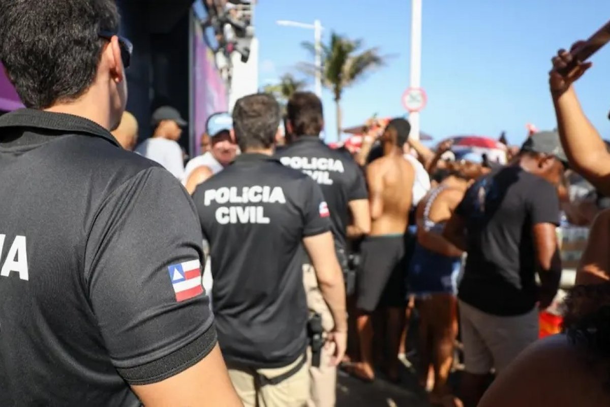 Suspeito por tentativa de feminicídio é preso durante Lavagem de Itapuã em Salvador 